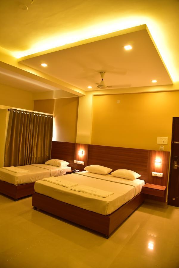Hotel Citywalk Residency มังคาลอร์ ภายนอก รูปภาพ